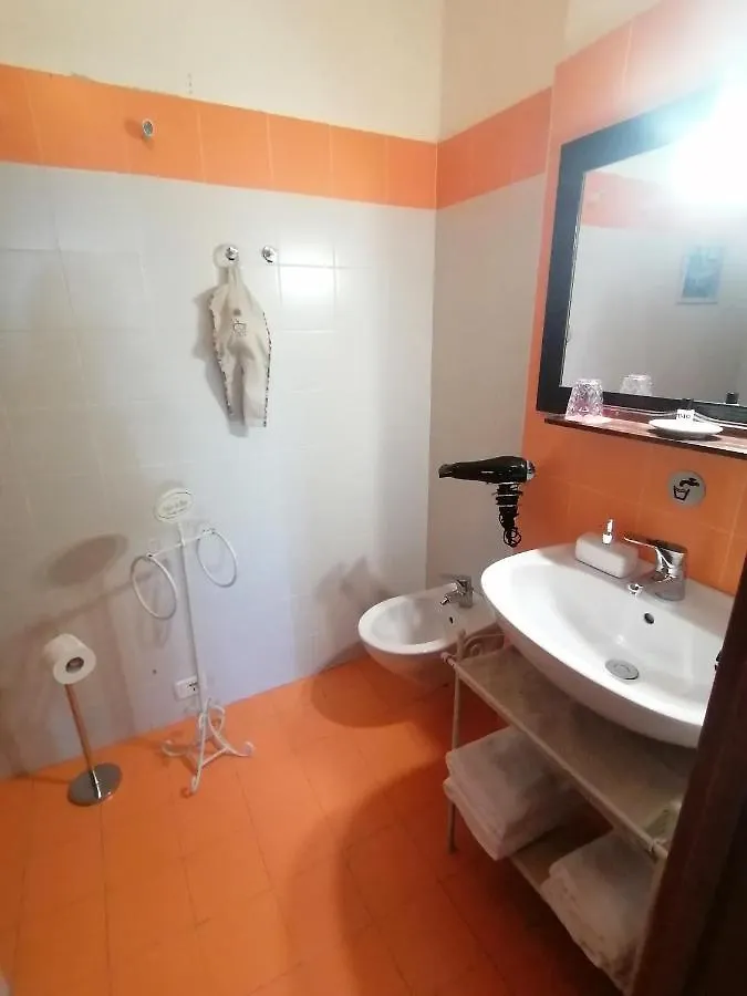 Guesthouse SelfMatic Orio al Serio 0*,